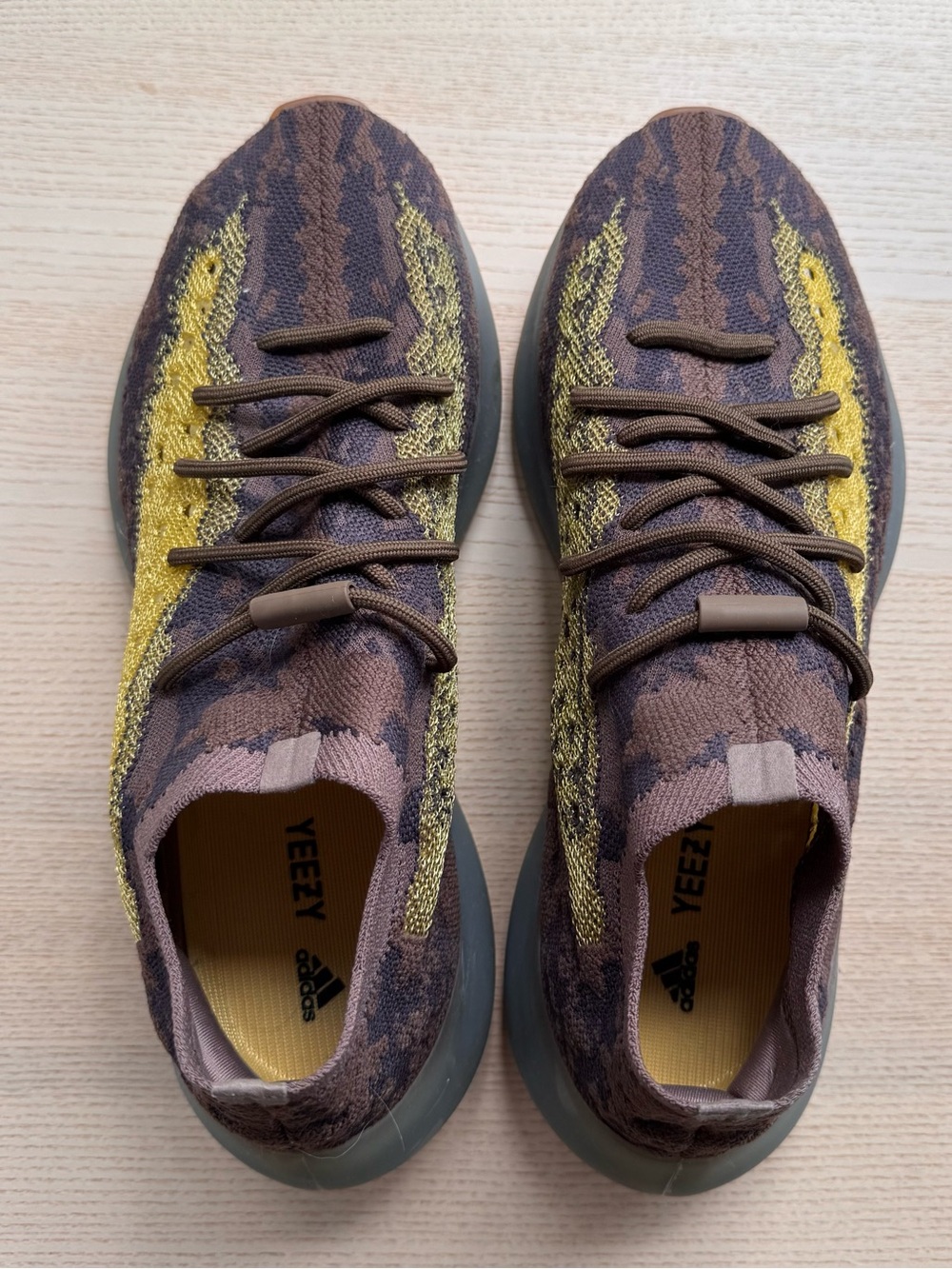 adidas Yeezy Boost 380 LMNTE Mens 10.5 Brown Yellow FZ4982 EUC